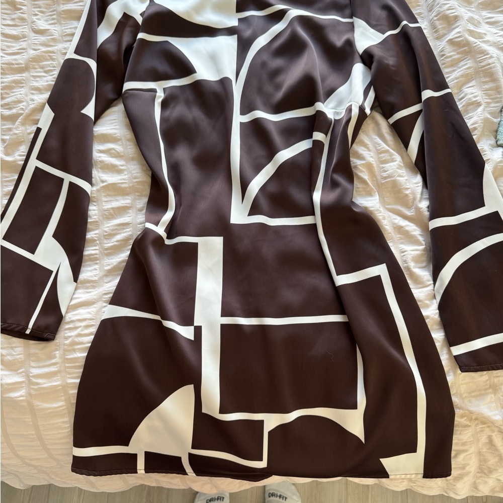 Mango Abstract Brown and White Long Sleeve Dress - Size 6 M